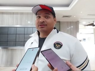 Menteri Pemuda dan Olahraga (Menpora) Dito Ariotedjo bergerak cepat dalam menindaklanjuti proses naturalisasi tiga pemain Timnas. (Foto: Dok. AGF / Viralterkini.id).