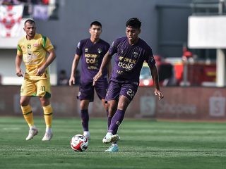 Persebaya Menang Tipis Atas Persita