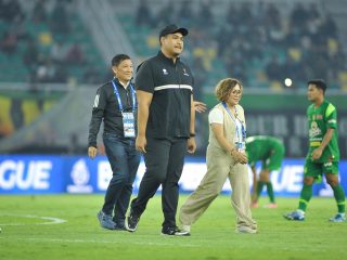 PAGELARAN PEMBUKAAN BRI SUPER LEAGUE 2025/26 BERLANGSUNG DI SURABAYA