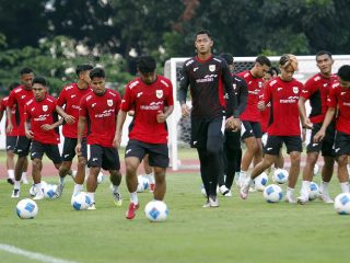 Video Timnas U-23 Indonesia Latihan Perdana Untuk Persiapan SEA Games 2025