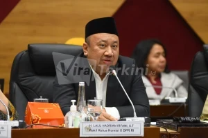 akil Ketua Komisi X DPR RI Lalu Hadrian Irfani