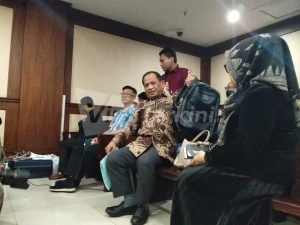 Foto 5_saksi ahli prof Ir Dr Abrar saleh