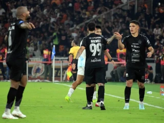 Moment Persija Kalahkan PSIM Di Hari Istimewa