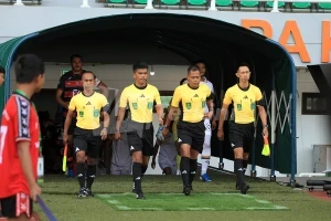 Persikad vs Persekat_Foto Viralterkini Indonesia (1)