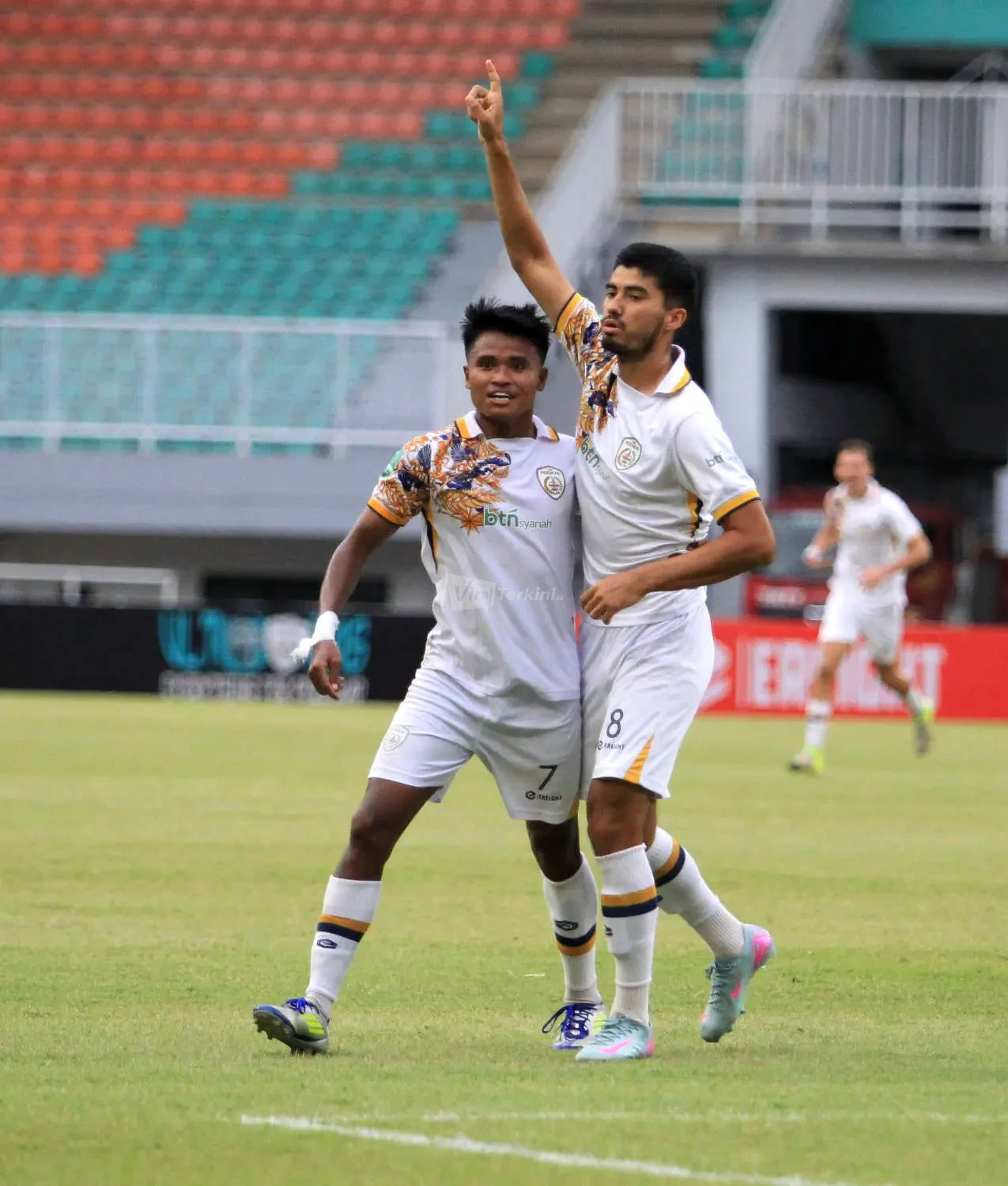 Persikad vs Persekat_Foto Viralterkini Indonesia (14)