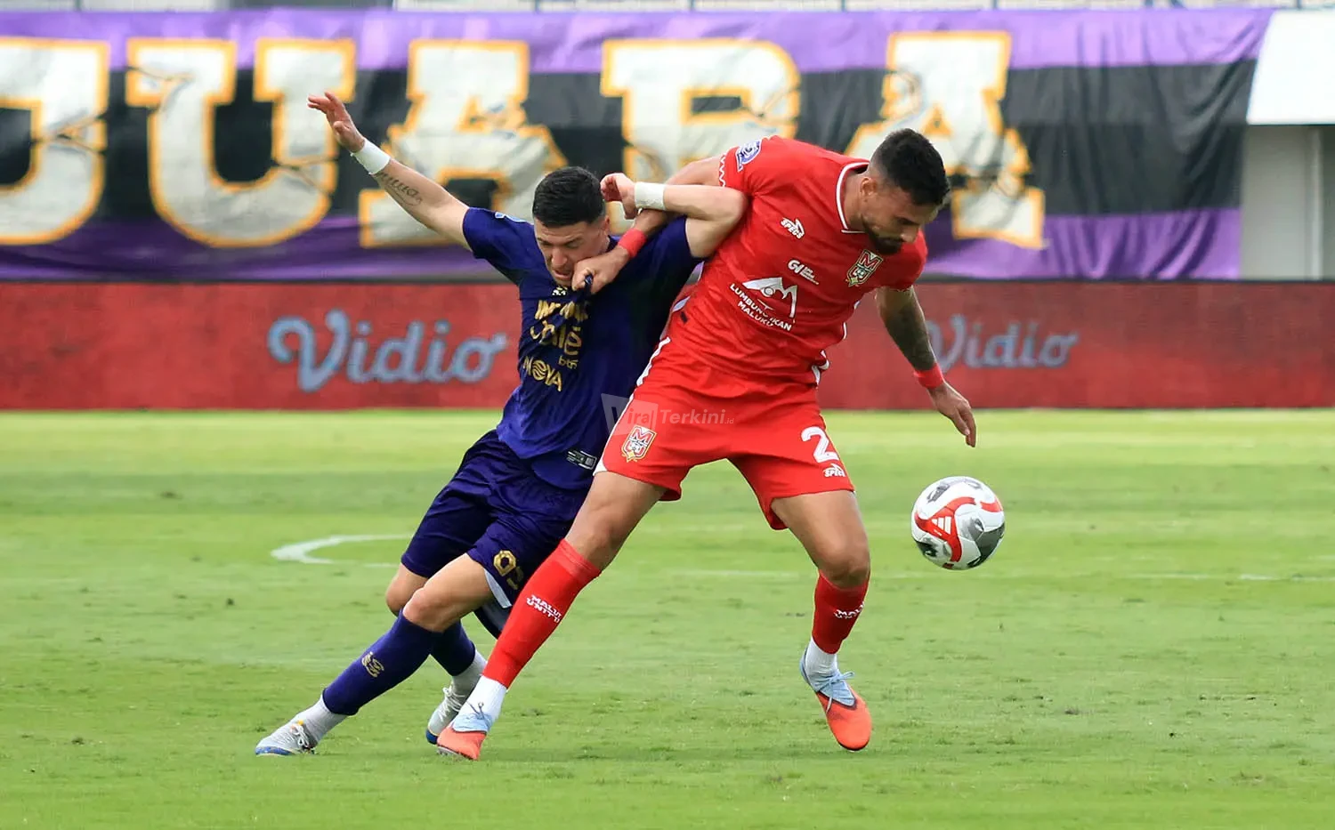 Persita vs Malut United FC (9)