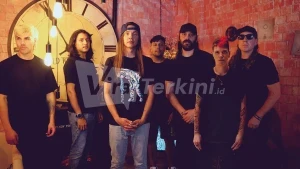 The Red Jumpsuit Apparatus - #01