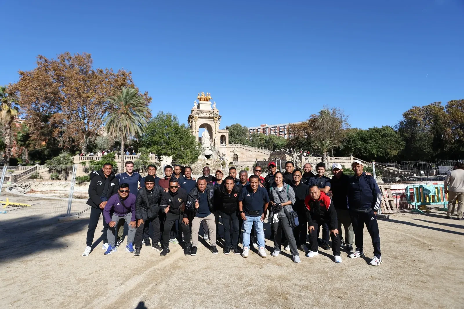 WhatsApp Image 2025-11-18 at 17.09.47