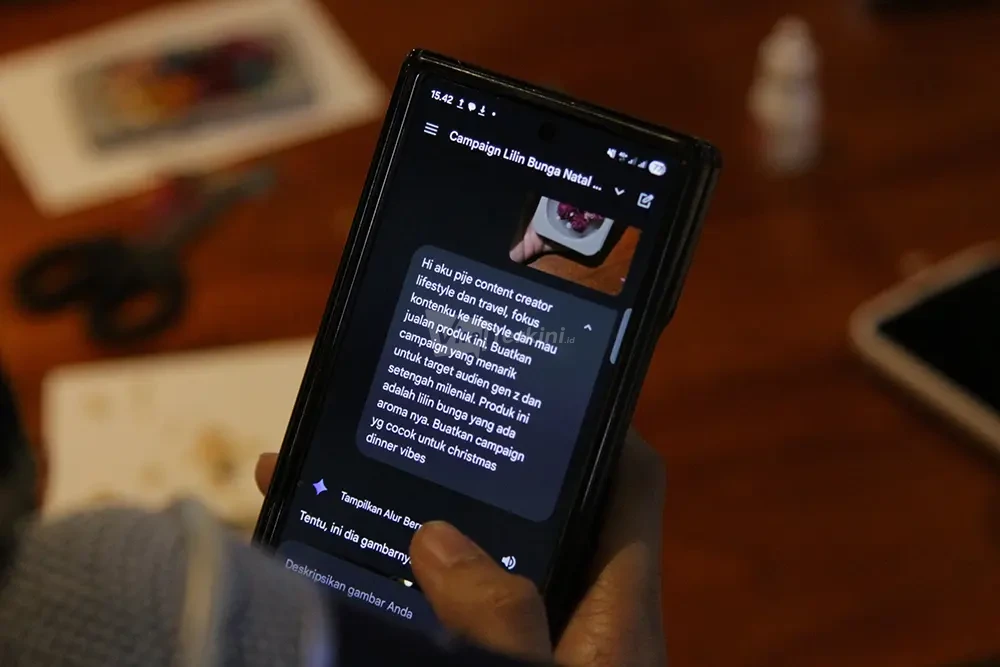 02-Samsung-Galaxy-Z-Series-Gemini-AI_-Buka-Peluang-Kreator-untuk-Jadi-Pebisnis-Sukses-1000x667px