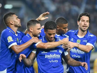 Persib Sementara Geser Borneo FC Setelah Kalahkan PSM