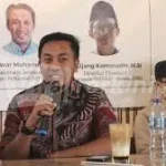 Direktur Eksekutif Indonesia Political Review (IPR), Iwan Setiawan