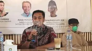 Direktur Eksekutif Indonesia Political Review (IPR), Iwan Setiawan