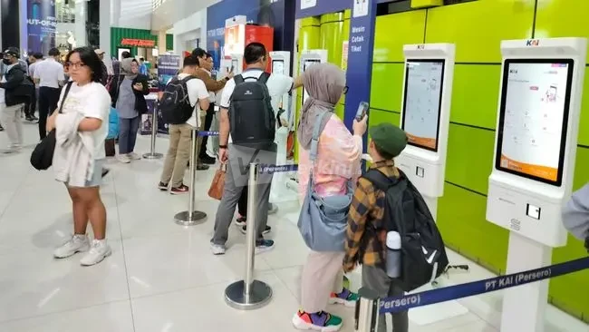 ilustrasi-face-recognition-di-stasiun-kereta-api-1_169