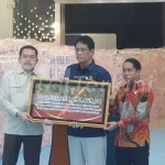 jaksa-agung-st-burhanuddin-serahkan-rp-66-triliun-ke-negara-24122025-154822