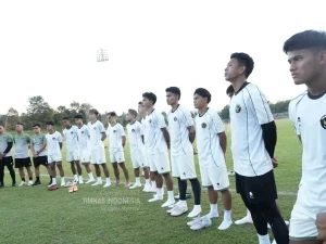 LATIHAN 1