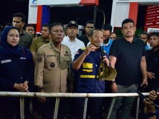 Menteri ESDM Instruksikan SPBU Wilayah Terdampak Bencana di Sumatera Buka 24 Jam