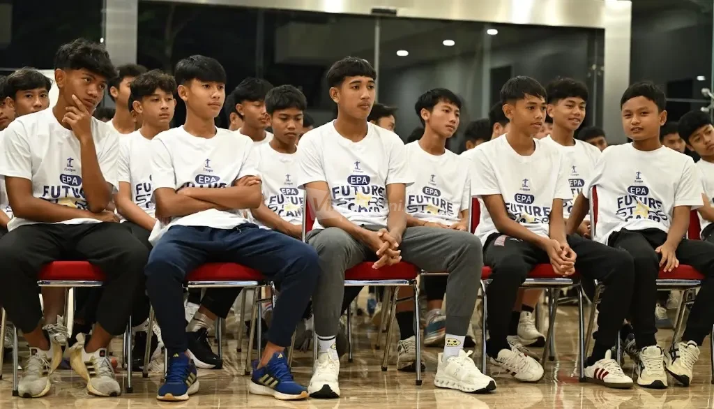 WhatsApp Image 2025-12-10 at 19.08.11