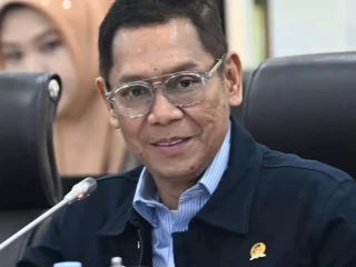 DPR Cabut Keputusan Sendiri, Usulan Adies Kadir sebagai Calon Hakim MK Dinilai Sarat Rekayasa Politik