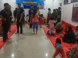 Puluhan Warga Katimbang Dievakuasi Akibat Luapan Air, BPBD Makassar Siaga Penuh