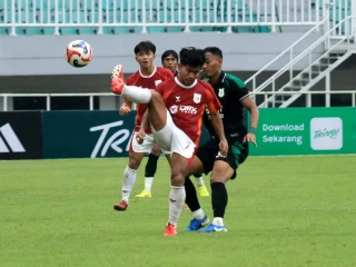 Aksi Garudayaksa FC Memenangi Pertandingan Seru Melawan PSMS