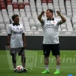 Official Training Madura United FC_Persija vs Madura United FC_Foto Viralterkini-MAK (2)