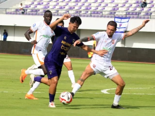 Persita Tundukkan Borneo FC, Carlos Pena Ukir Sejarah di Pekan ke-17 BRI Super League