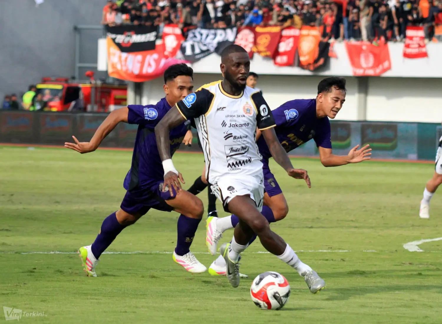 Persita vs Persija_Foto MAK (10)