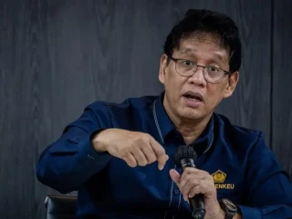 APBN 2025 Diuji Tekanan Ekonomi, Ini Catatan Menteri Keuangan