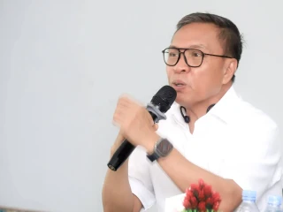 ​Perkuat Pilar Pendidikan, Bupati IMS Pastikan 416 Mahasiswa Halteng di UMMU Tercover Beasiswa