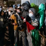 Hak Asasi Dipertanyakan, Aktivis Pro-Palestina Leqaa Kordia Alami Kejang di Penahanan