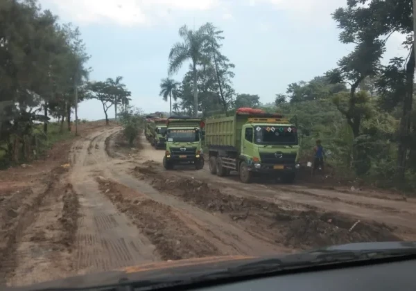 Dugaan Tambang Ilegal di Bogor Dilaporkan ke Kejari Cibinong