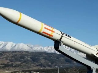 Israel Tutup Sekolah Setelah Iran Luncurkan Rudal Balasan