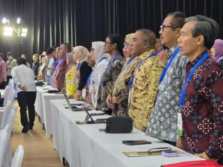 Perkuat Peran Bank Sampah, Wabup Ahlan: Halteng Adopsi Arah Kebijakan Baru di Rakornas Jakarta