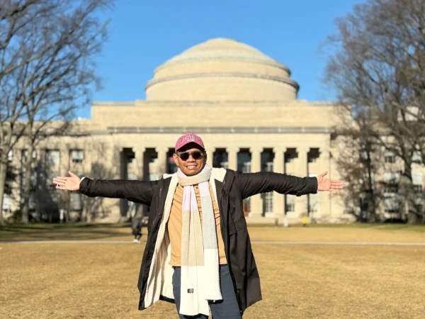 Investasi SDM, Mahasiswa Amerika Asal Haltim Beri Pesan Menyentuh untuk Pemimpin Halteng