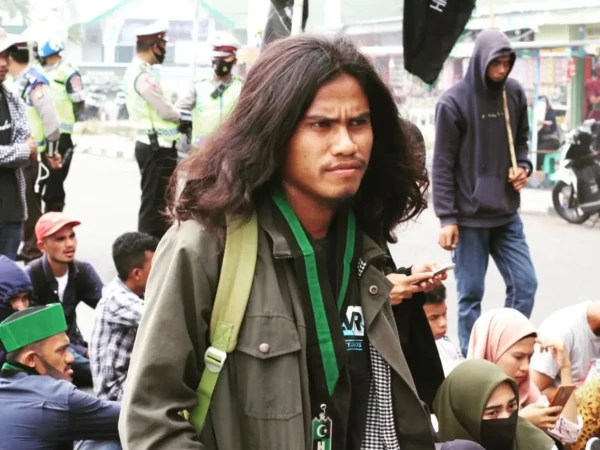 Diduga Ajak Warga Melakukan Pembunuhan, HMI Ternate Desak Polisi Segera Tangkap Oknum Anggota DPRD Malut