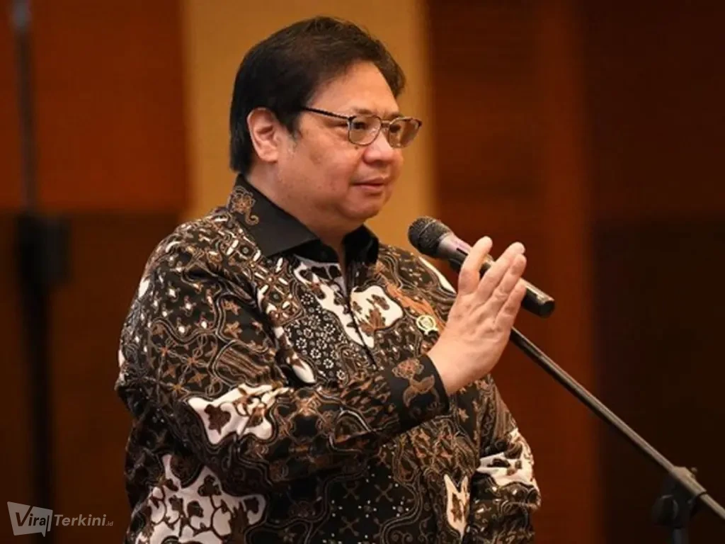 1604502077906-airlangga-hartarto