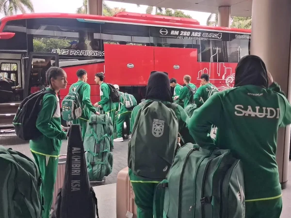 Perang Iran Meluas, Atlet Anggar Asia Tertahan di Indonesia