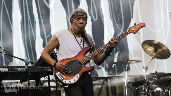 donny-fatah-bassist-god-bless-1772859295527_169