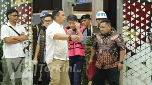 kejaksaan-agung-menetapkan-samin-tan-sebagai-tersangka-dalam-perkara-tindak-pidana-korupsi-penyimpangan-dalam-pengelolaan-pert-1774659763116_169