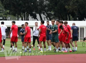 Latihan Timnas Indonesia_Foto Viralterkini (12)
