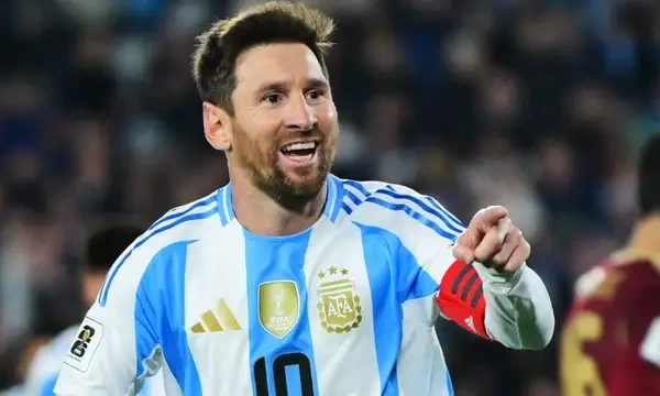Messi Kembali Dipanggil, Scaloni Siapkan 28 Pemain Argentina untuk Uji Coba Jelang Piala Dunia 2026