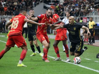 Borneo FC Tahan Persija di Stadion JIS