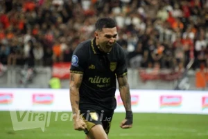 Persija vs Borneo FC _Foto MAK (13)