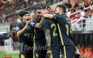 Persija vs Borneo FC _Foto MAK (14)