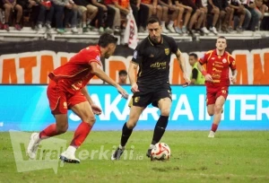 Persija vs Borneo FC _Foto MAK (18)