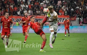 Persija vs Dewa Unied FC_Foto Viralterkini (3)