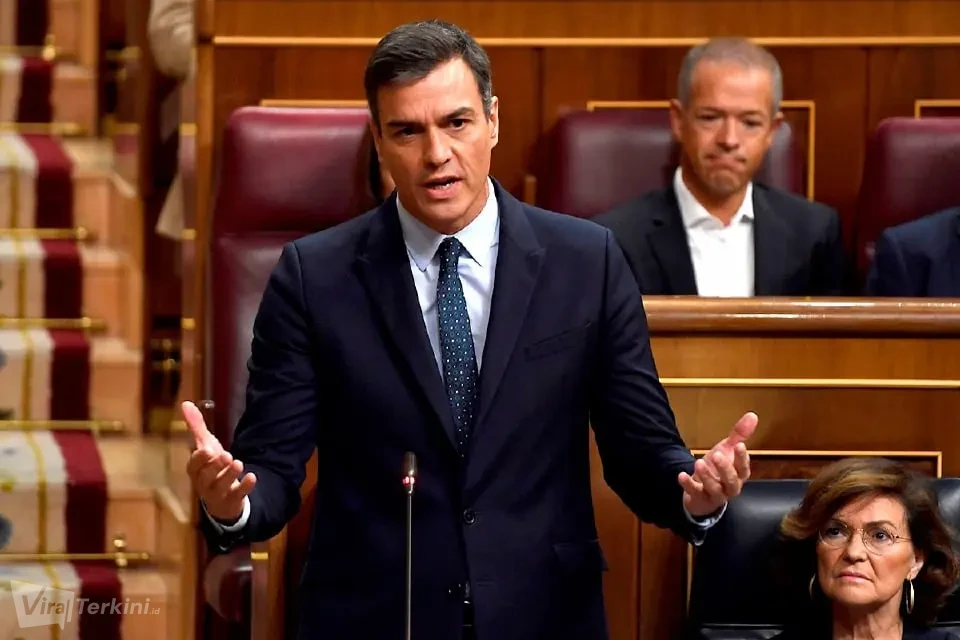 SANCHEZ001_1584234535