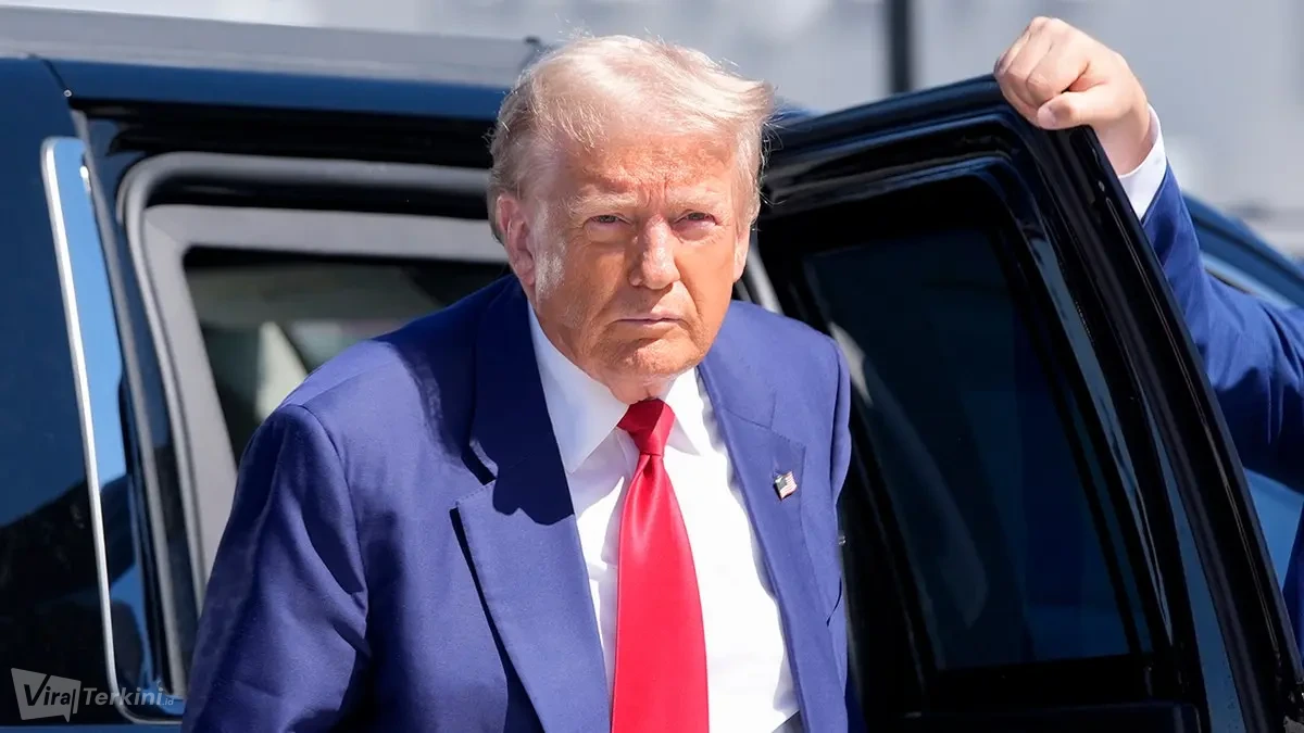 security-trump-golf2