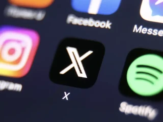 X Nonaktifkan Akun di Bawah 16 Tahun Mulai 27 Maret 2026