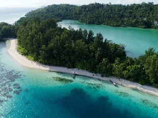 Hilirisasi Pariwisata Halteng: Pulau Moor untuk Dunia, Sayafi-Liwo untuk Domestik